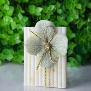 Pastel Çiçek ve Gold İpli Sabun